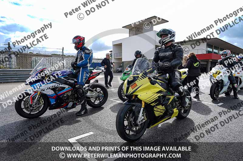 motorbikes;no limits;peter wileman photography;portimao;portugal;trackday digital images